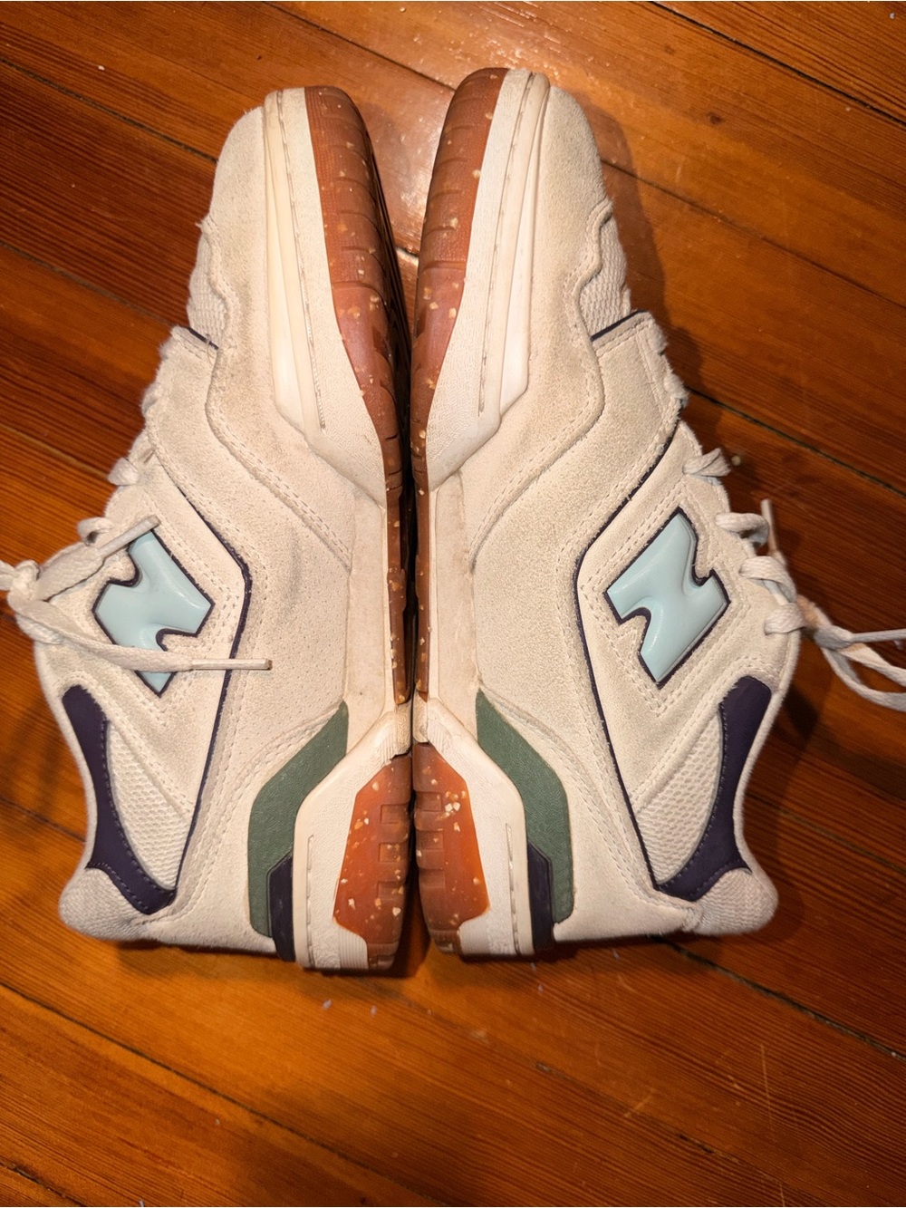 New Balance 550 - Picture 4 of 6